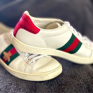 Gucci Ace (Bee) Sneakers